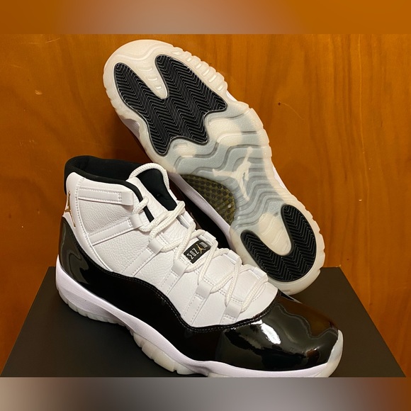 JORDAN 11 RETRO GRATITUDE **Sz 12** - Picture 6 of 8